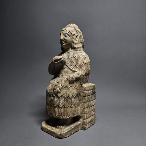NEAR EASTERN SUMERIAN ALABASTER STONE VOTIVE FIGURE OF A SEATED WORSHIPPER. RARE