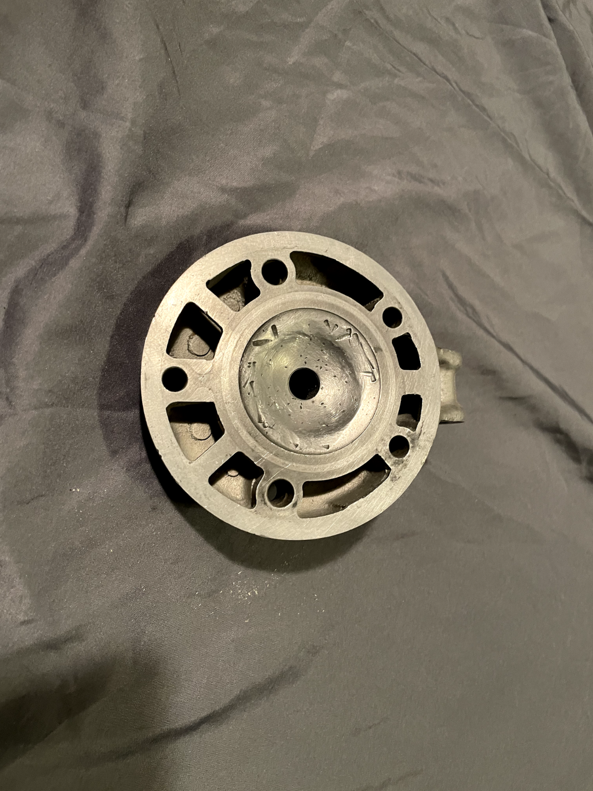 1986-1989 YAMAHA YZ125 Cylinder Head 2VN-11111-00-00 Dome Cap Replacement