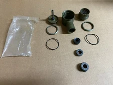 Amphenol M55181/7-01 Circular MIL 18 Pin 90 Degree Cable Connector Fitting OCS66