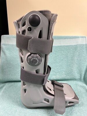 AirCast Ortho Padded Leg Foot Ankle Brace Walking Boot 16'' Unisex (Medium)