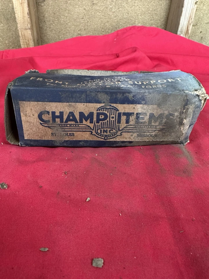 全新无标签 原始设备制造商 福特 型号 A AA 1928 - 32 发动机底座 全新 罕见 带盒 冠军 — 第 4/4 张图片