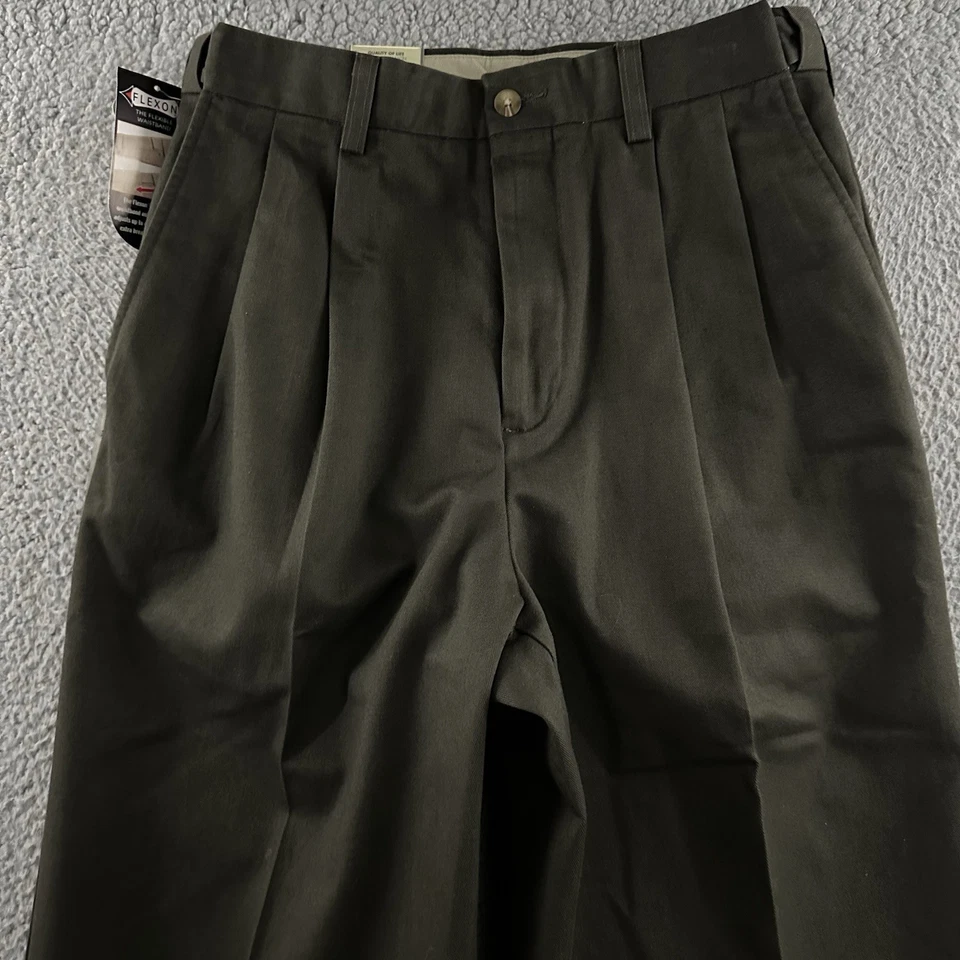 Bill Blass Mens Pants Green Size 30x32 Uncuffed Khaki Relaxed Fit 100% Cotton - Image 2 of 4