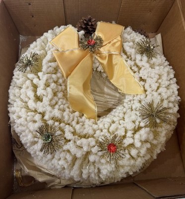 Vtg Flocked Bottle Brush White Wreath Consolidated Novelties 17  Red Bow
