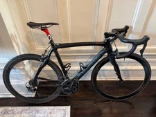 Pinarello Paris, 53cm, Reynolds wheelset, Ultegra group