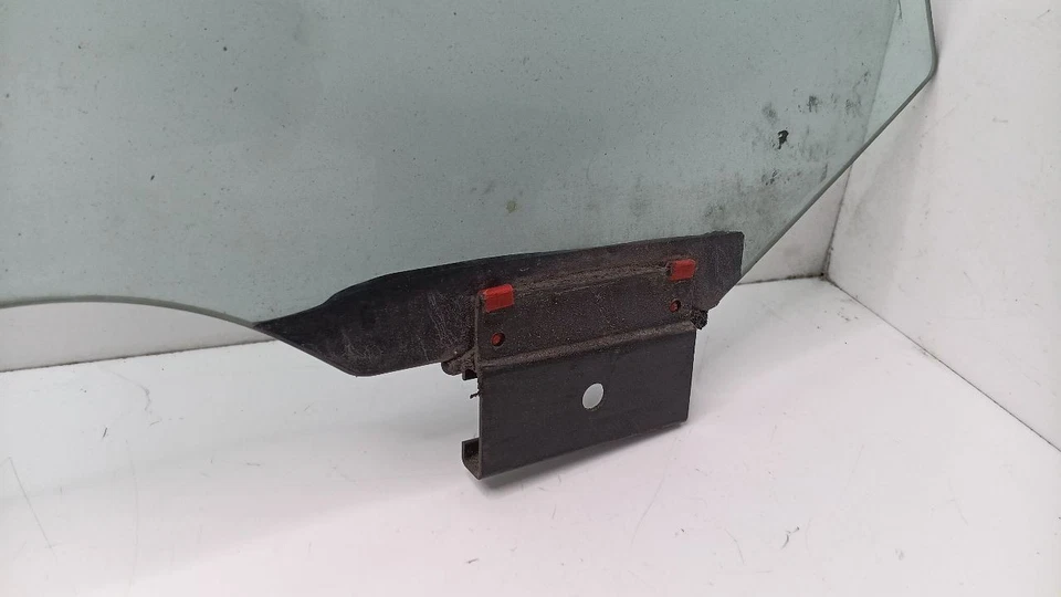 Passenger Right Front Door Glass Rdstr Fits 03-08 BMW Z4 1368992 - Изображение 2 из 4