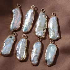 1PC Genuine Irregular Freshwater Pearl Gold Electroplated Charm Pendant NBZZ28