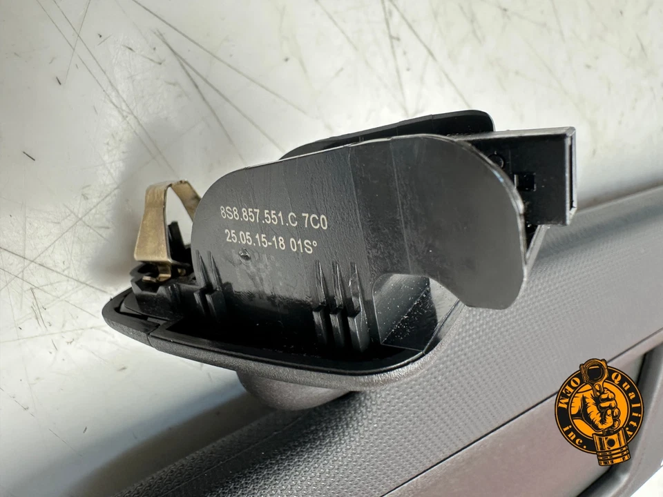 Audi TT TTS T RS 2016-2023 cupé delantero izquierdo lado del conductor parasol negro OEM 53 k Foto 3 de 4