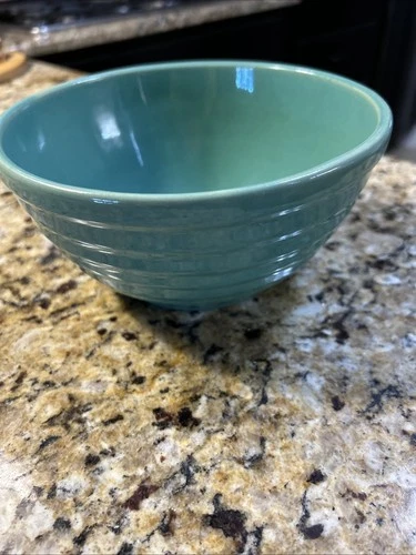 Vintage Turquoise Ringware Pottery Bauer Bowl 7." Mixing Bowl #24 USA