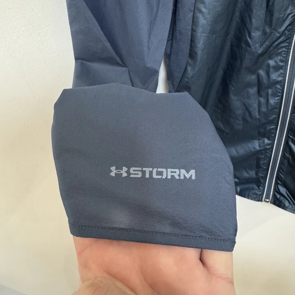 Under Armour Storm Run Impasse Wind Jacket Women’s Small Lightweight Running - Image 3 of 4