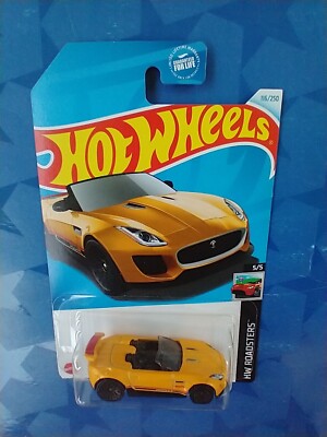 hot wheels jaguaar f-type project 7 1/64 yellow