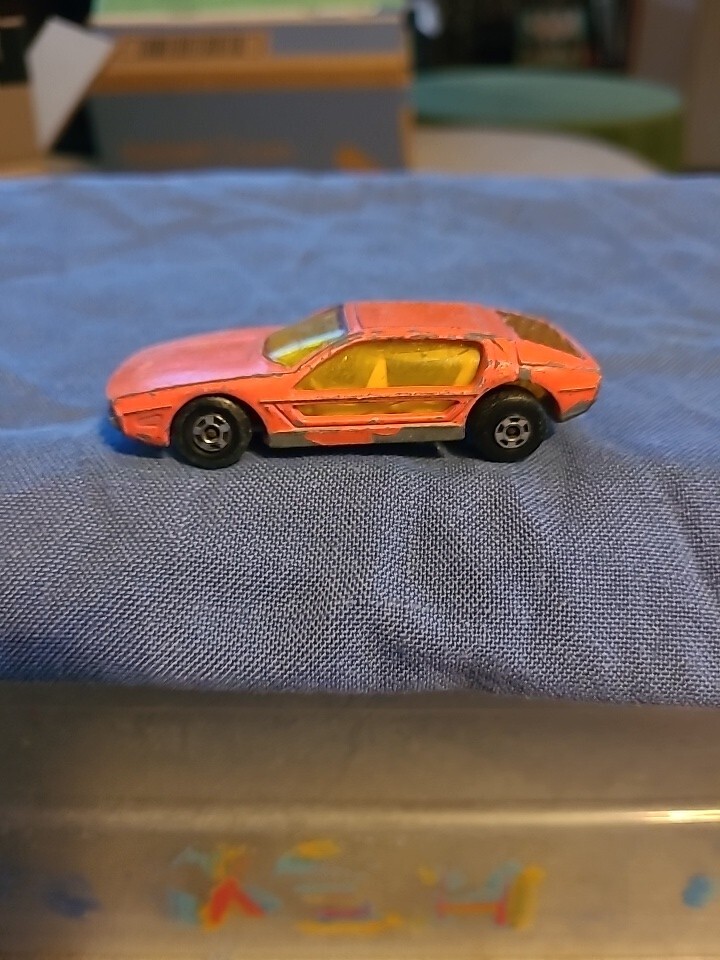 イギリス Superfast製　20番　LANBORGHI MARZAL matchbox superfast #20 Lamborghini Marzal 