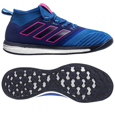 street football trainers