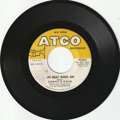 Sonny & Cher - The Beat Goes On / Love Don't Come 7'' Vinyl 45 RPM Record 1967