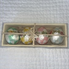 MacKenzie-Childs Medium Pastel Floral Capiz Eggs size medium Set of four in box