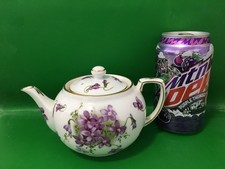 Rare, neat & bijou Hammersley Victorian Violets 1/2 pint individual teapot