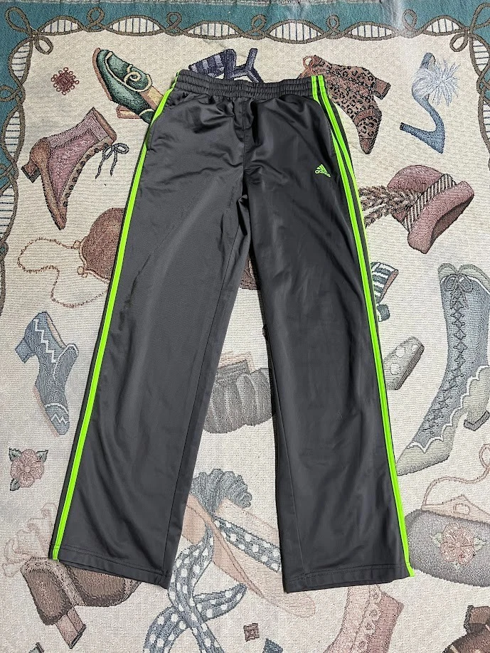 Adidas трек брюки для мальчиков серый неоновый зеленый полоски размер XL-18 - Изображение 3 из 4