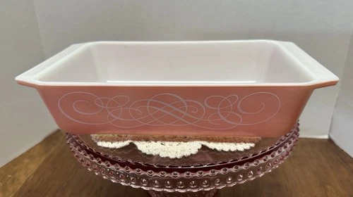 Vintage Pyrex Pink Scroll 575 B Space Saver, 2 Qt, Pink, NO LID