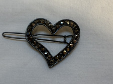 Vintage Hair barrette black/obsidian Rhinestone open Heart old shiny clip on