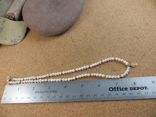 Genuine White Pearl 12k Gold Filled Tiny O Mary Pendant 16" Strand Necklace #518 - Picture 11 of 12
