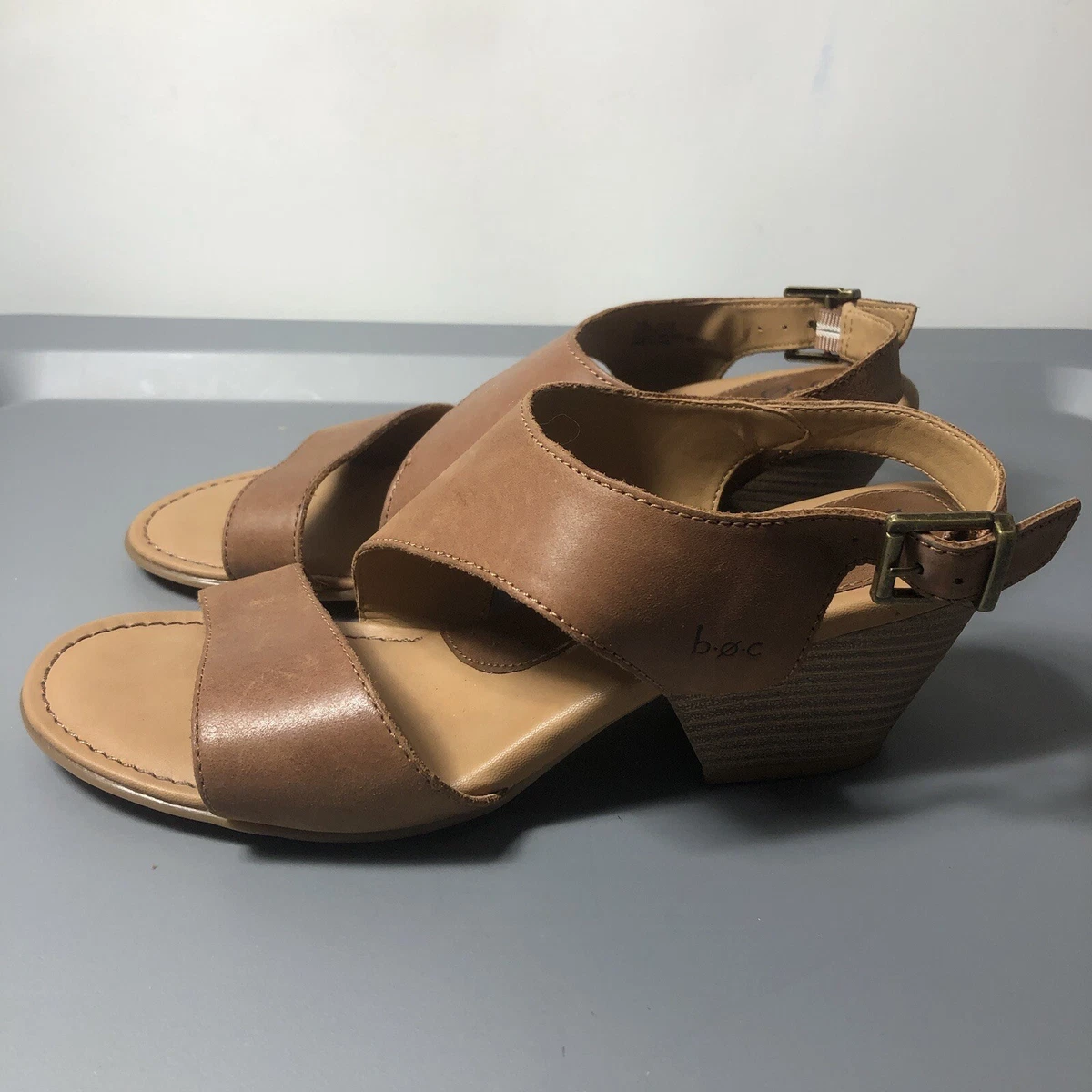 Born Leather Brown Peep Toe Heel Sandals. Size 9