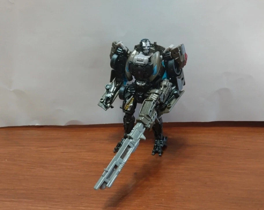 Transformers AOE Lockdown deluxe class Hasbro senza confezione  - Immagine 2 di 3