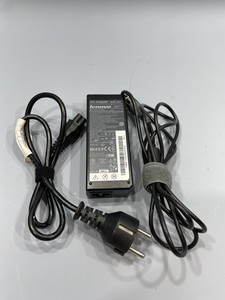 ALIMENTATORE ORIGINALE Lenovo P/N 92P1107 AC adapter 20V 4,5A 90W laptop