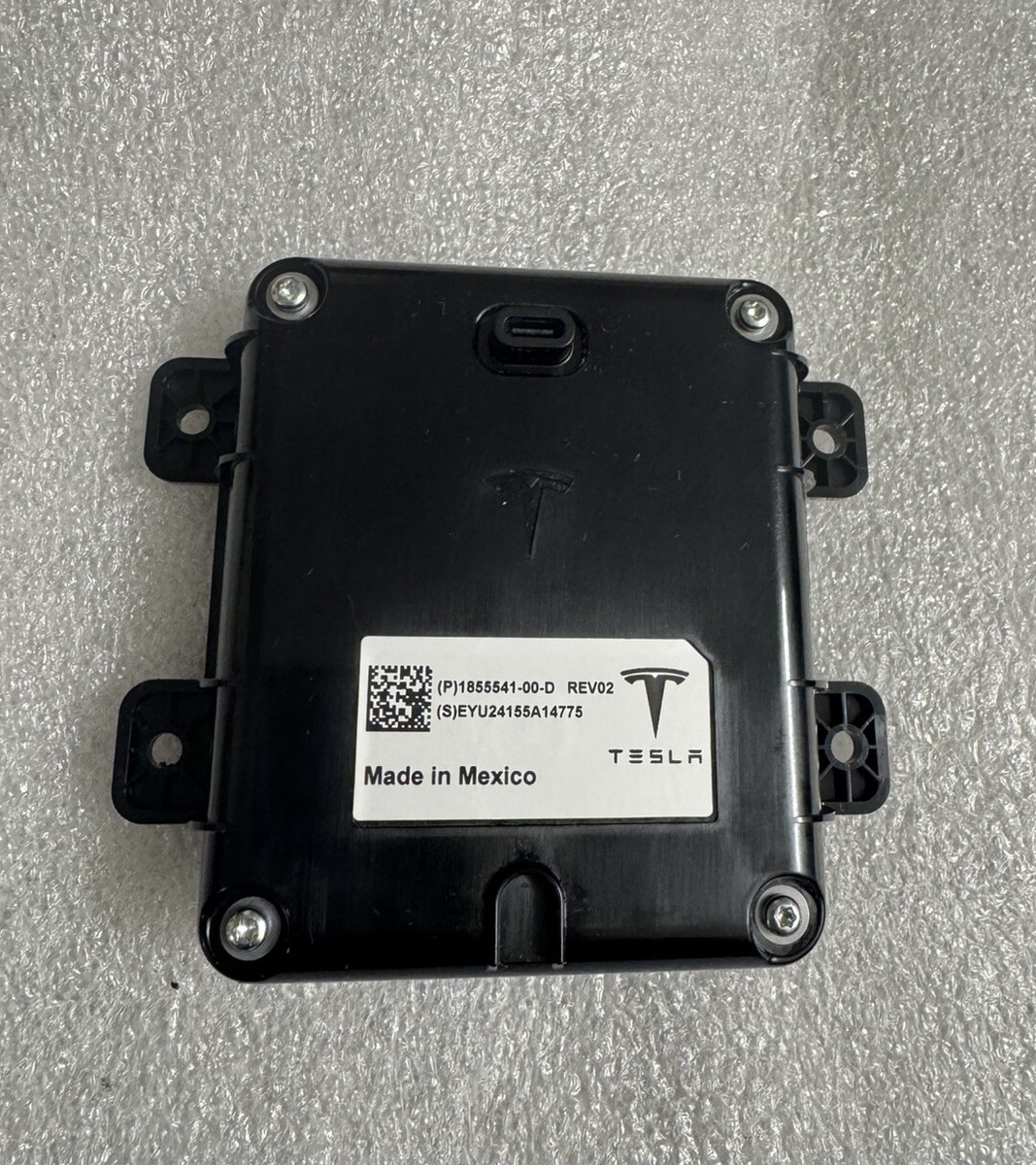 OEM TESLA MODEL 3 LONG 2024 BODY CONTROLLER 1855541-00-D#63 | eBay