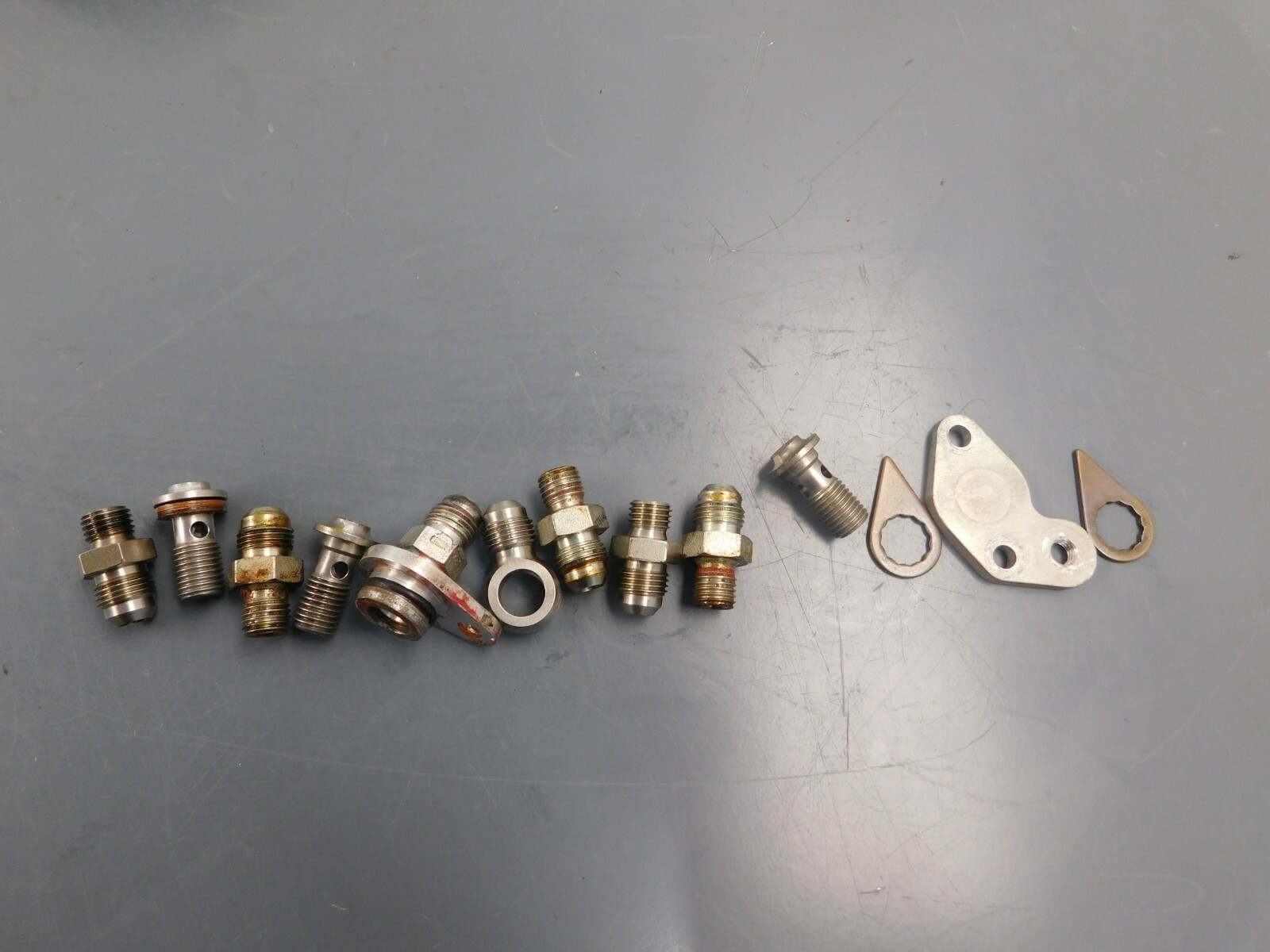 2017 18 19 20 McLaren 570S 570 Engine Misc Hoses / Fittings #2 #3207 H1