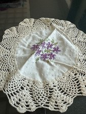 Tischdeckchen gehäkelt handgefertigt 