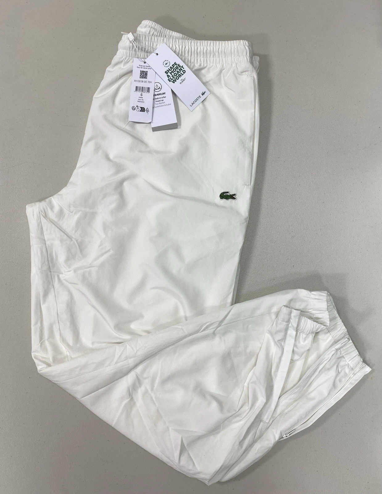 Lacoste Sportswear Water Repellent Jogger Men Track Bottoms Pants Regular Fit XL
Opens in a new wind