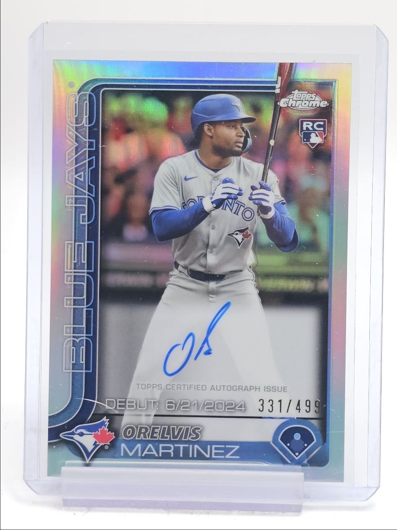 ORELVIS MARTINEZ 2025 TOPPS CHROME ROOKIE DEBUT REFRACTOR RC AUTO /499 Q5729