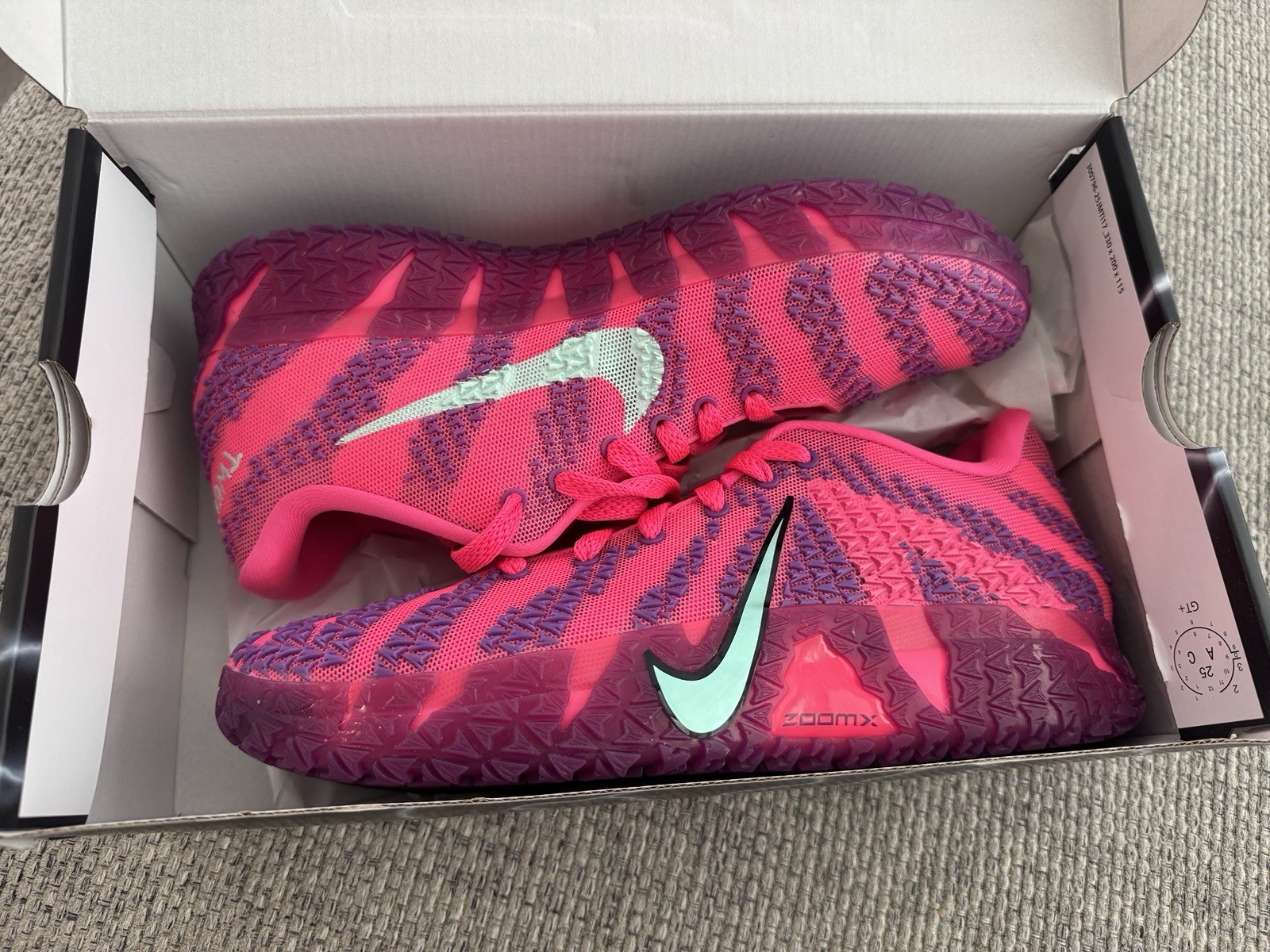 SAOLA Ja 3 prezzo di ingresso taglia 9 5M nuovo e inedito