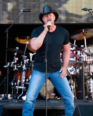 Trace Adkins performs 2011 Bayou Country Superfest at LSU Tiger St- Old Photo 1