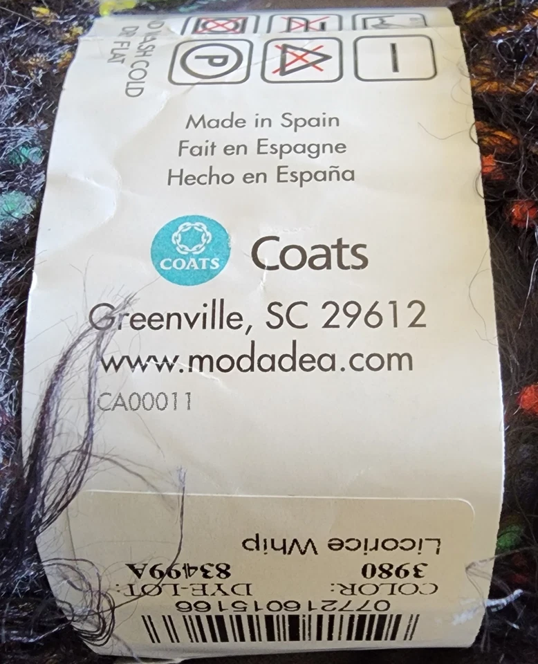 Moda Dea Vixen Soft Fur Yarn Licorice Whip #3980 Lot Of 2 Skeins Discontinued - Image 2 of 4