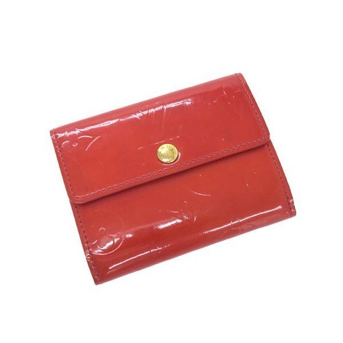 Louis Vuitton Vernis Ludlow Women's Red Leather Wallet B From Japan