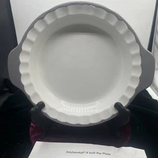 KitchenAid 9" Round Casserole Deep Dish Pie Plate Gray White VitrifiedStoneware