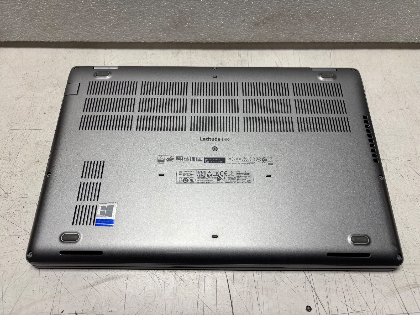 Dell Latitude 5410, 14-Inch Laptop, with Intel Core i7 10th Gen., Windows 11 Pro