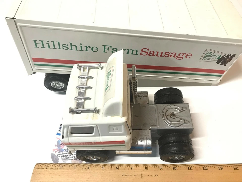 Vintage ERTL 18-wheeler Semi-Tractor Trailer Hillshire Farm Sausage Advertising  - Image 4 of 4