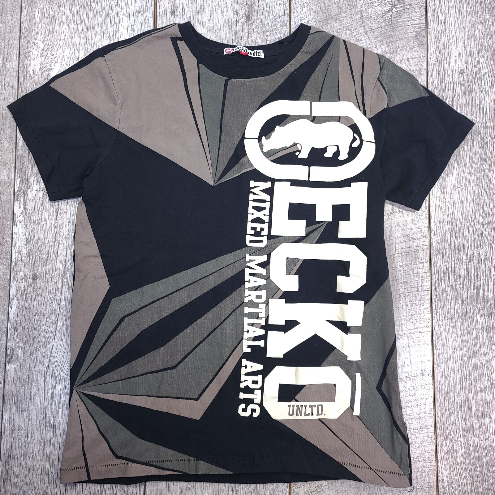 Ecko Unltd Mens Graphic Print T-Shirt Size Medium Black Mixed Martial Arts Y2K