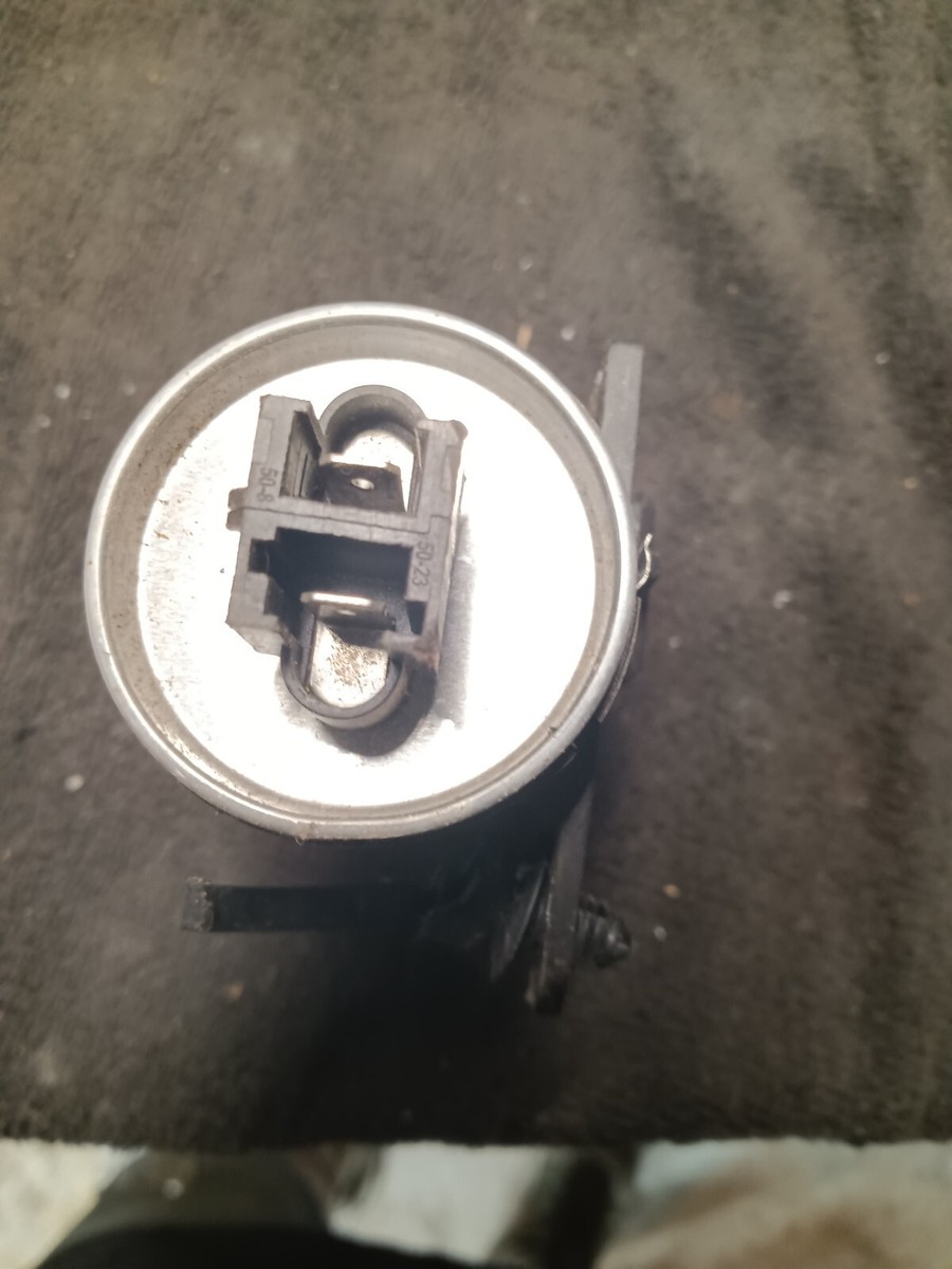 Usagé) Condensateur de marche C65R 60 5 MFD, 370 V – Le Groupe Ges-Mec