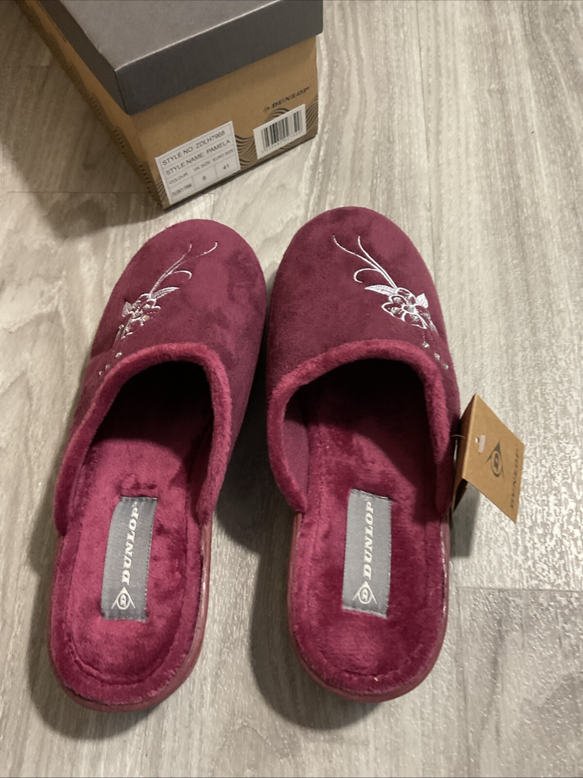 Ladies New Dunlop Slip On , Womens Mules Comfy Slippers Size 8 - Dusty Pink image 4