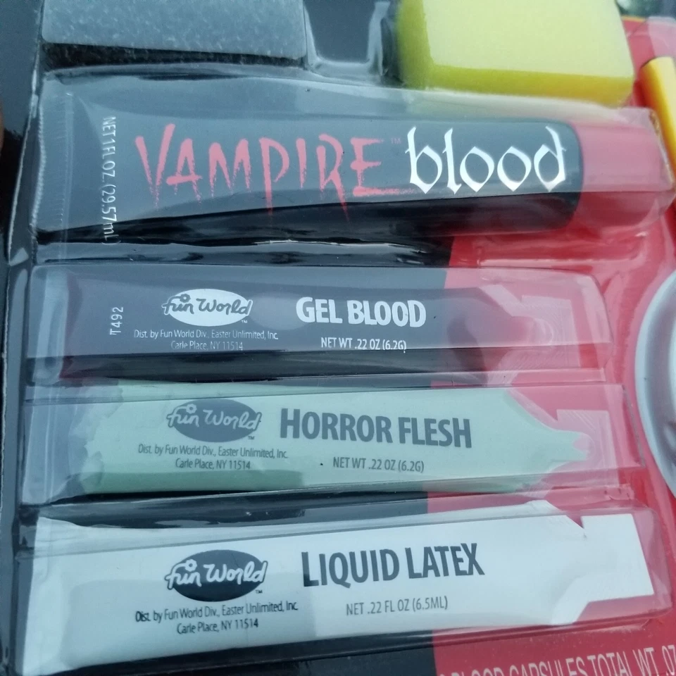 All In One Halloween Makeup Kit HORROR Vampire Blood Zombie Ghoul  Cosplay  - Image 3 of 4
