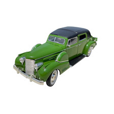 1:32 Vehicles Simulation For Cadillac Classic Car Alloy Model Car Souvenir