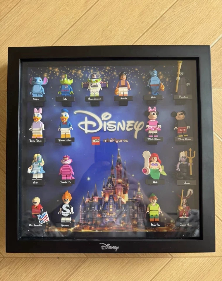 LEGO 71012 Disney Minifigures Series 1 – Complete Set of 18 (Framed Display) - Image 1 of 3