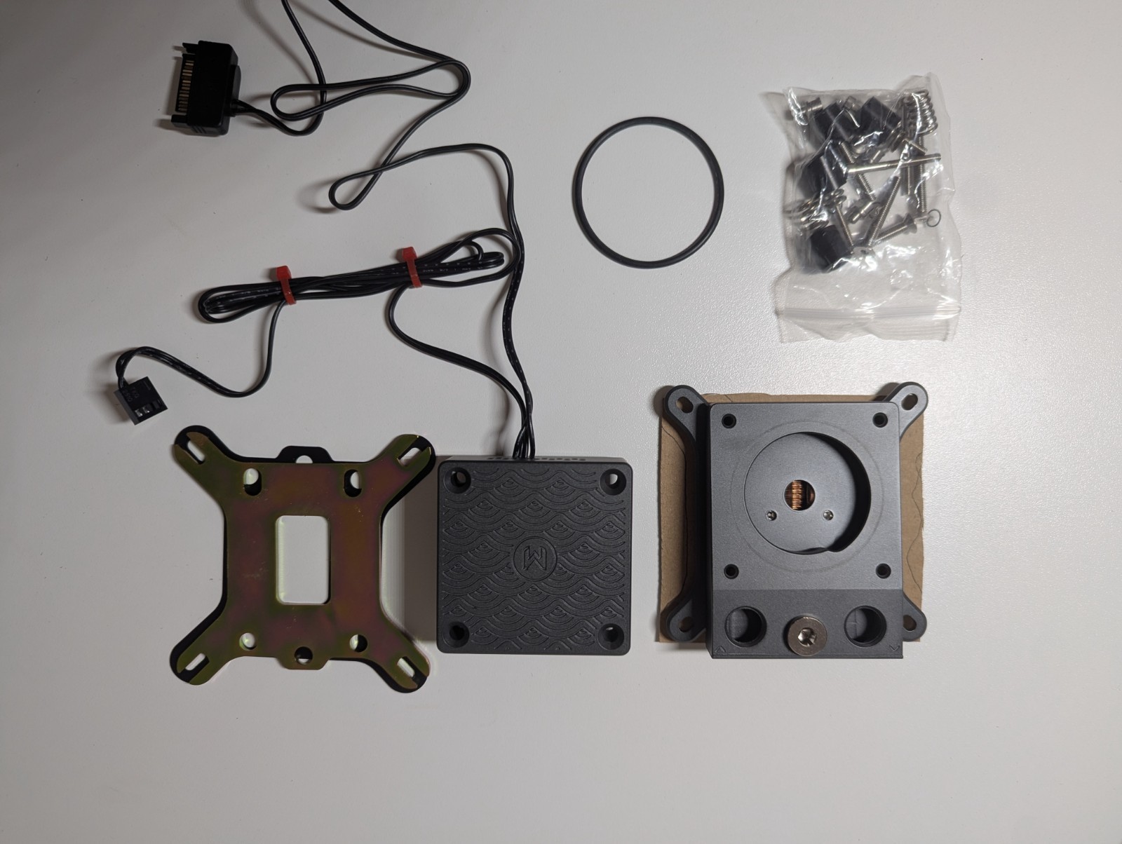 Modultra LOBO CPU water block + Wavy Heatsink Carbon Grey 