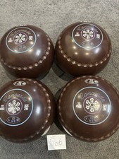 LOVELY CONDITION size 2  CONCORDE LAWN BOWLS  Dated  13 And Restamped  32