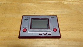 Nintendo Game & Watch Ball RGW-001 Club Nintendo Platinum LCD Handheld Japan