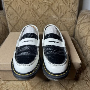 Dr Martens x Stussy Penton Loafer Shoes Black & White Croc Print Women\'s 7 Men 6 Dr. Martens Penton Loafer Stussy White Men main image 2