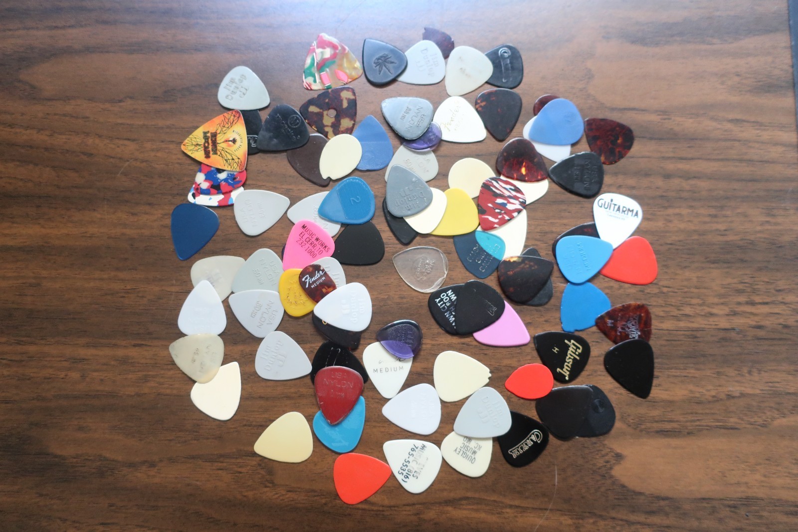 Vintage Electric / Acoustic Guitar Pick 70+ Lot- Fender / Gibson / Carvin / Dunlop / MORE!