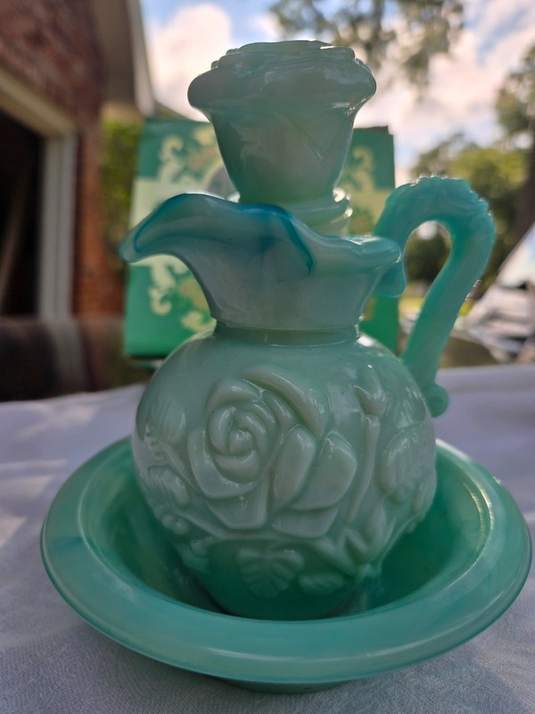 Vintage 1970's Avon mini pitcher and basin set 1970s "Victorian Rose"